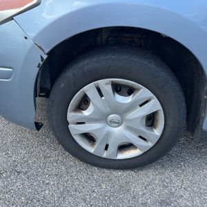 2011 Nissan VERSA 1.8S thumbnail 17