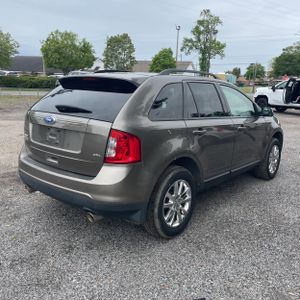 FORD EDGE SEL - 8