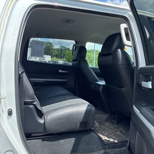 2019 Toyota TUNDRA SR5 thumbnail 36