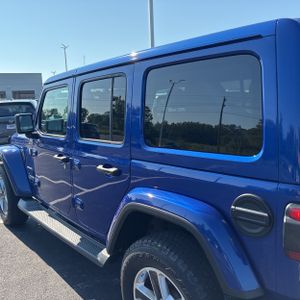 2018 JEEP WRANGLER UNLIMITED SAHARA — фото 6