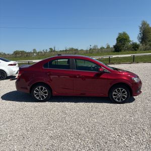 CHEVROLET SONIC LT AUTO - 10