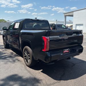2024 TOYOTA TUNDRA PLATINUM photo 4