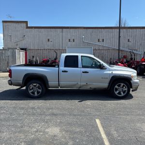 DODGE RAM 1500 SLT - 10