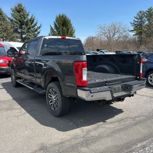FORD F-250 SUPER DUTY LARIAT - 5