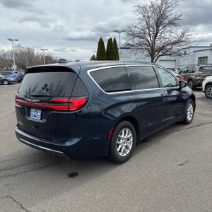 Chrysler Pacifica Touring L - 8