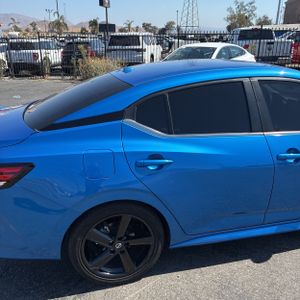 2022 Nissan SENTRA SR 照片 9