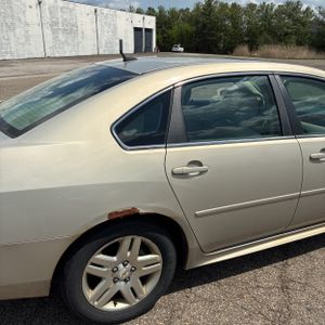 CHEVROLET IMPALA LT - 9