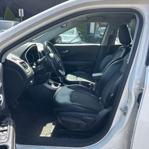 2018 JEEP COMPASS LATITUDE — миниатюра 32
