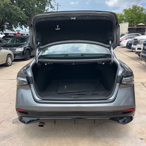 2026 Nissan SENTRA SR thumbnail 39