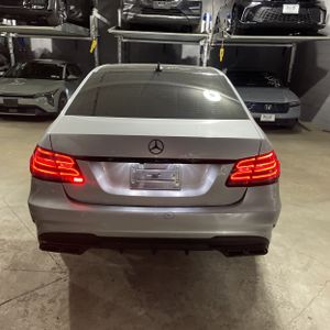 MERCEDES-BENZ E-CLASS - 7