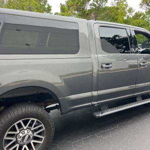 FORD F-250 SUPER DUTY LARIAT - 9