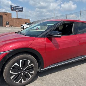 2024 KIA EV6 WIND — фото 2