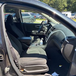 2012 Chevrolet TRAVERSE LT — фото 33