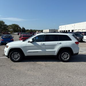 صورة 3 لـ 2018 JEEP GRAND CHEROKEE LAREDO E
