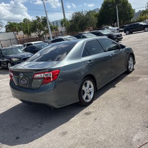 2014 Toyota CAMRY SE 照片 8