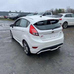 FORD FIESTA ST - 5
