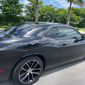 DODGE CHALLENGER SXT - 9