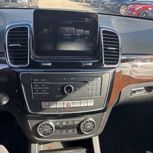 2017 Mercedes-BENZ GLS — миниатюра 39