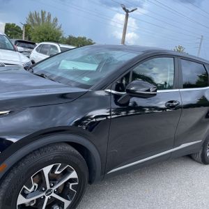 صورة 2 لـ 2024 KIA SPORTAGE EX