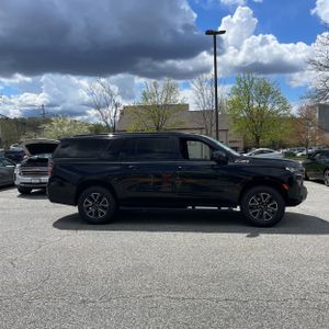 CHEVROLET SUBURBAN Z71 - 10