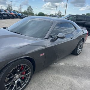 صورة 2 لـ 2016 Dodge CHALLENGER SRT 392