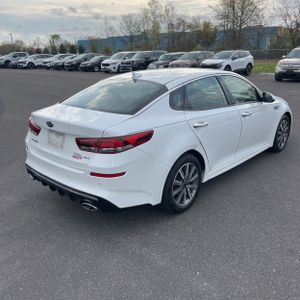 KIA OPTIMA EX - 8