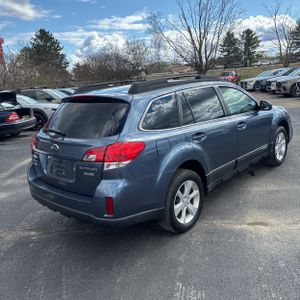 SUBARU OUTBACK PREMIUM - 8