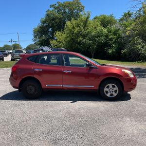 2013 Nissan ROGUE S 照片 10