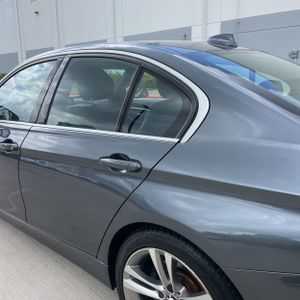 BMW 3 SERIES 330I - 6