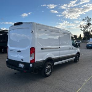 FORD TRANSIT 250 - 8