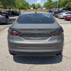 FORD FUSION SE - 7