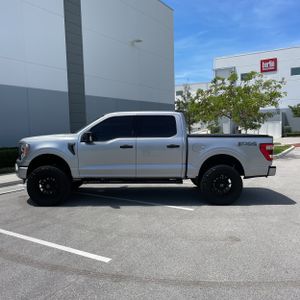 FORD F-150 LARIAT - 3