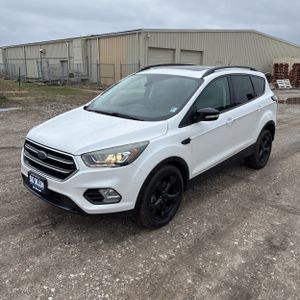 FORD ESCAPE TITANIUM - 1