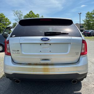 FORD EDGE SEL - 7