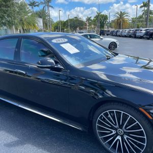 صورة 13 لـ 2023 Mercedes-BENZ S-CLASS