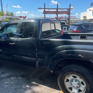 صورة 5 لـ 2010 Toyota TACOMA BASE