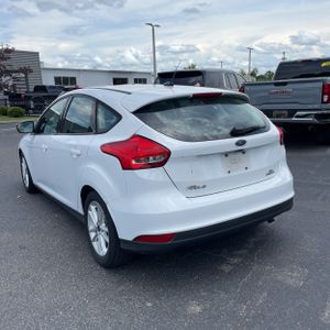 FORD FOCUS SE - 5