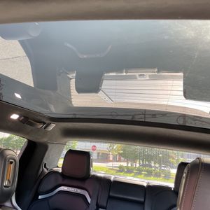 2022 Rivian R1T LAUNCH EDITION — миниатюра 41