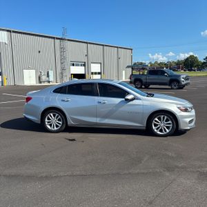 صورة 10 لـ 2016 Chevrolet MALIBU LT