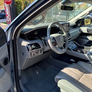 صورة 38 لـ 2020 Lincoln NAVIGATOR L RESERVE