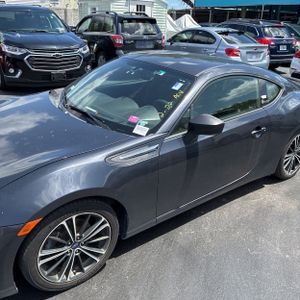 SUBARU BRZ PREMIUM - 2