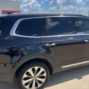 صورة 9 لـ 2021 KIA TELLURIDE S