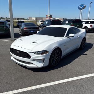 FORD MUSTANG GT PREMIUM - 1