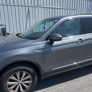 VOLKSWAGEN TIGUAN 2.0T SE 4MOTION - 2