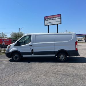 FORD TRANSIT 150 - 3