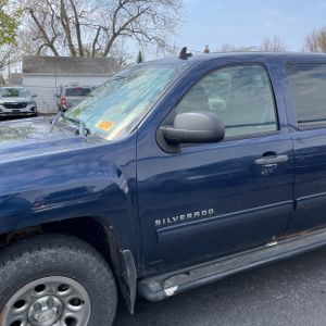 CHEVROLET SILVERADO 1500 LS - 2