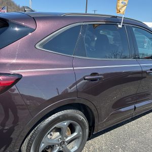 FORD ESCAPE ST-LINE - 9