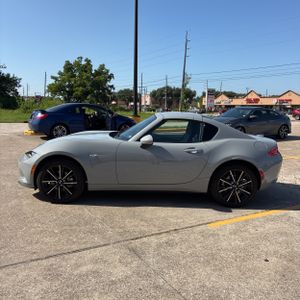 صورة 3 لـ 2026 Mazda MX-5 MIATA RF GRAND TOURING
