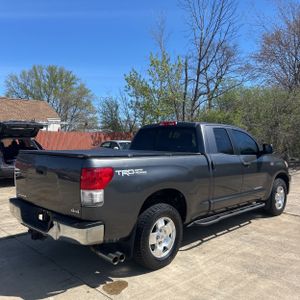 TOYOTA TUNDRA - 8