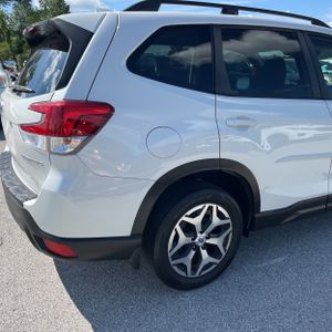 صورة 9 لـ 2021 Subaru FORESTER PREMIUM